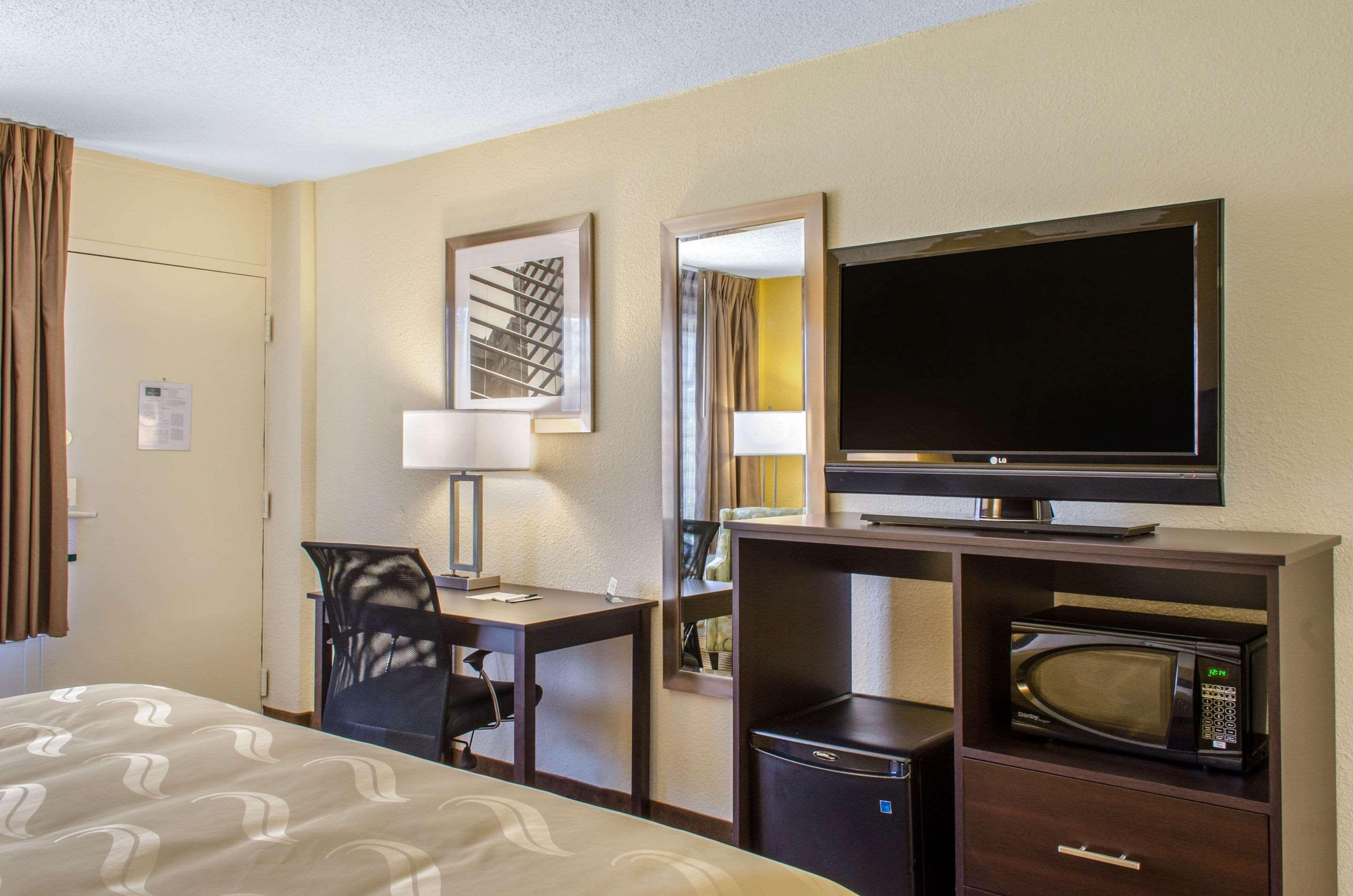 Quality Inn & Suites Laurel Eksteriør billede