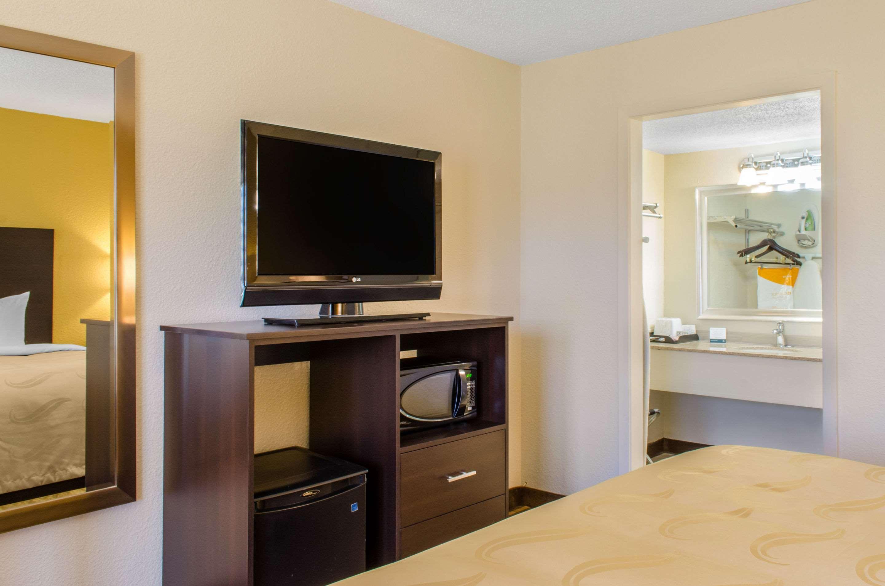 Quality Inn & Suites Laurel Eksteriør billede